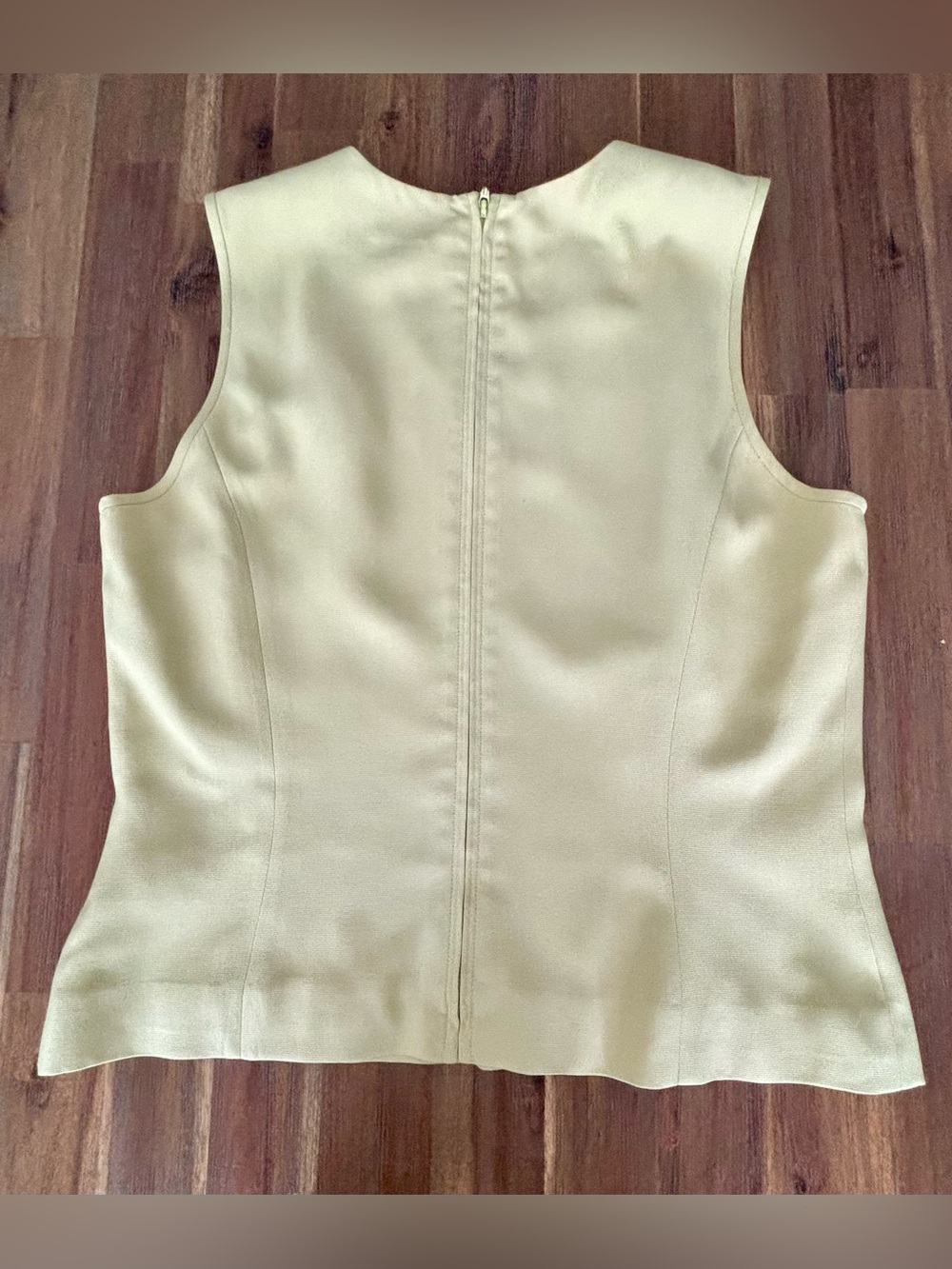 Ann Taylor Pale Yellow Sleeveless V-Neck Top & Matching Trousers Set - Picture 3 of 5